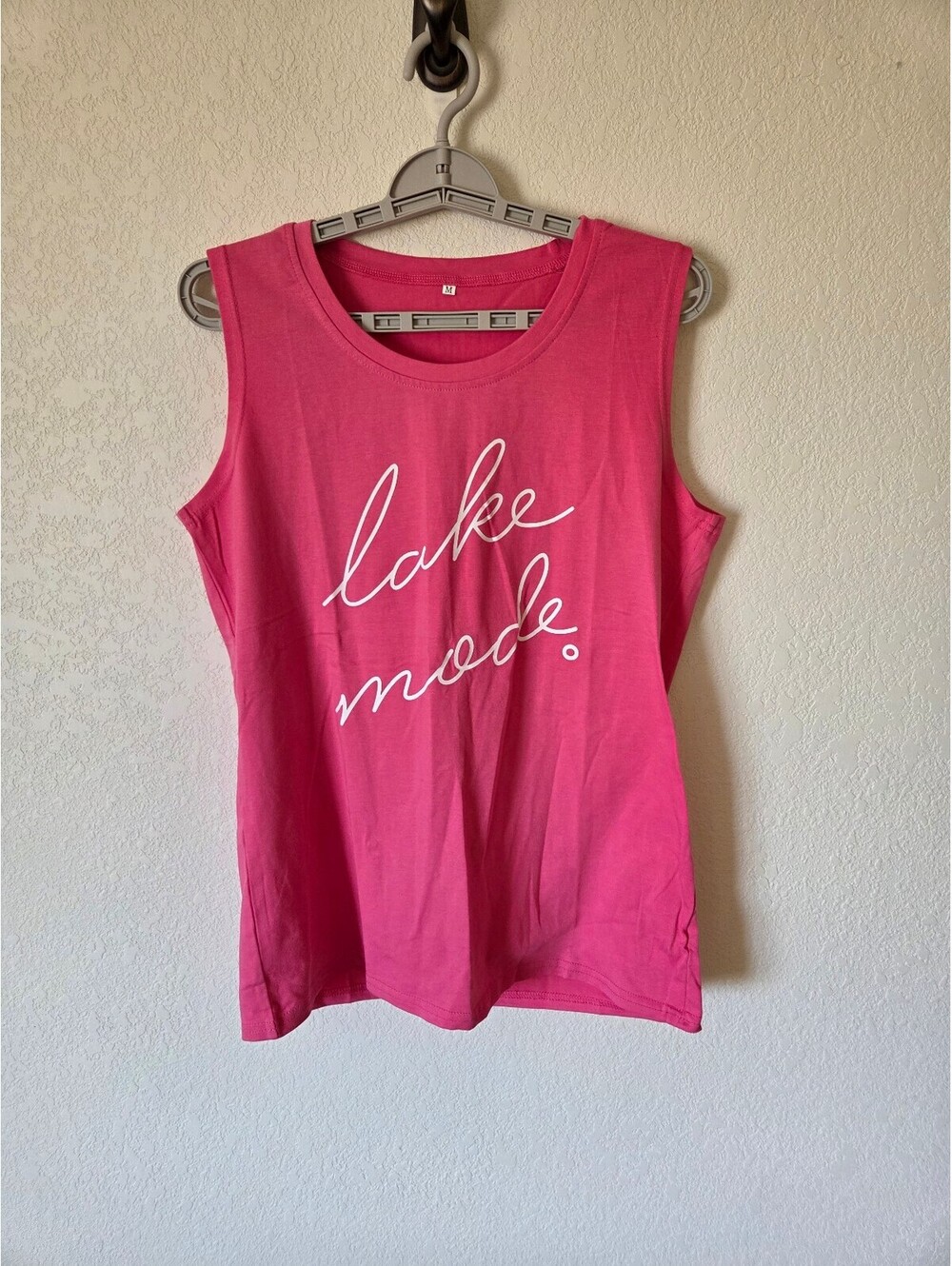 Pink Lake Mode Women's Sleeveless Tank Top, Size Medium, Casual Summer Shirt